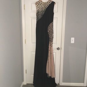 IZI Dress Black/Nude Studded Evening Gown
